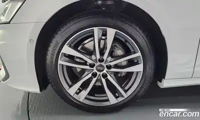 Audi A6 2022 2.0 автомат (гидро), миниатюра 4