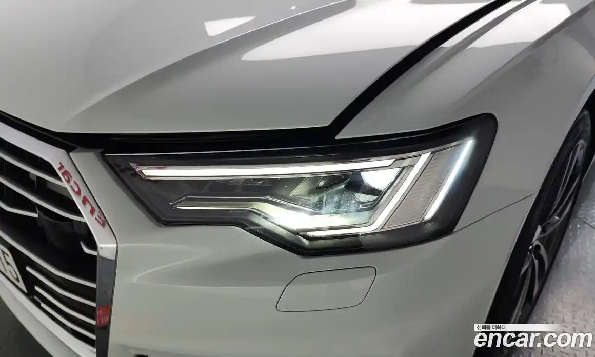 Audi A6 2022 2.0 автомат (гидро), фото 7