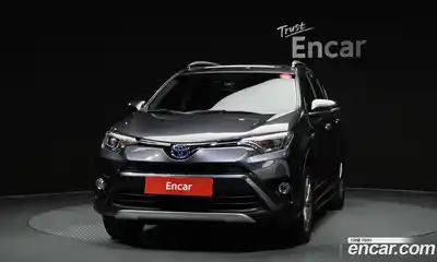 Toyota RAV4 2018 2.5 автомат (гидро), миниатюра 3 Toyota RAV4 2018 2.5 автомат (гидро), миниатюра 3