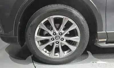 Toyota RAV4 2018 2.5 автомат (гидро), миниатюра 5 Toyota RAV4 2018 2.5 автомат (гидро), миниатюра 5