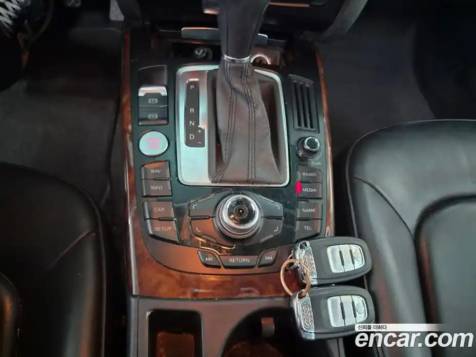 Audi A4 2009 2.0 автомат (гидро), фото 14