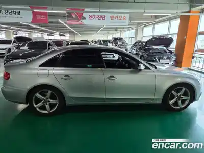 Audi A4 2009 2.0 автомат (гидро), миниатюра 8