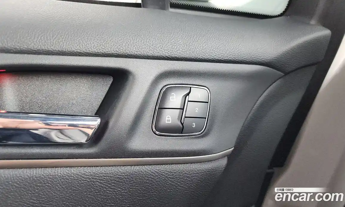 Lincoln MKC 2017 2.0 автомат (гидро), фото 32 Lincoln MKC 2017 2.0 автомат (гидро), фото 32