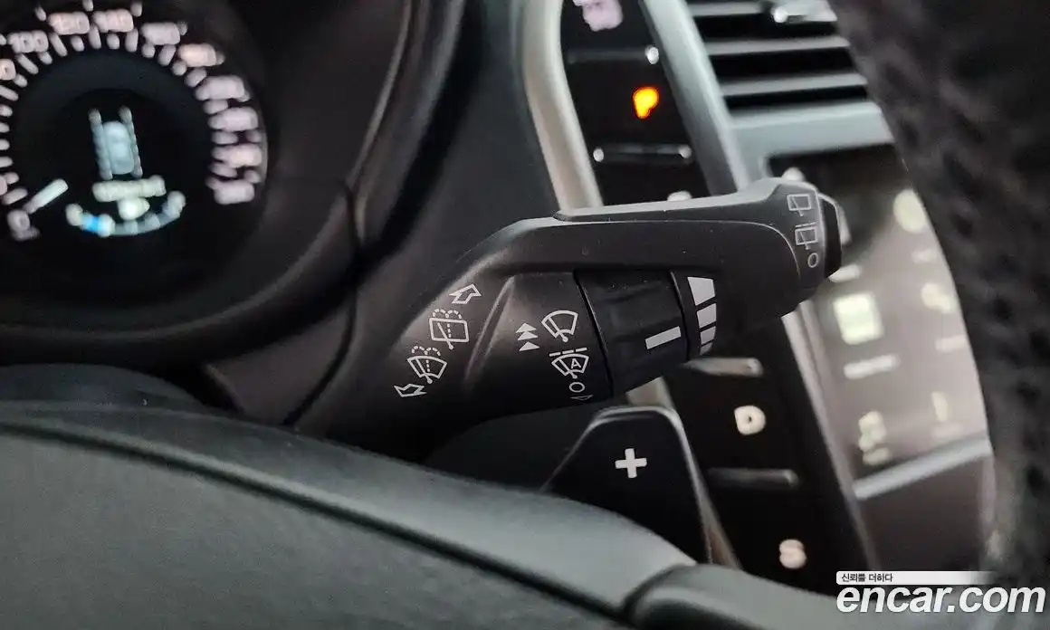 Lincoln MKC 2017 2.0 автомат (гидро), фото 34 Lincoln MKC 2017 2.0 автомат (гидро), фото 34