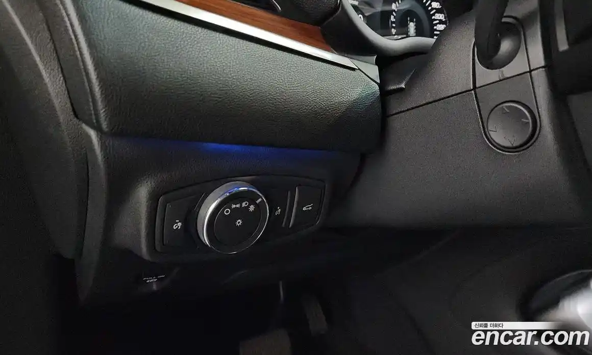Lincoln MKC 2017 2.0 автомат (гидро), фото 35 Lincoln MKC 2017 2.0 автомат (гидро), фото 35