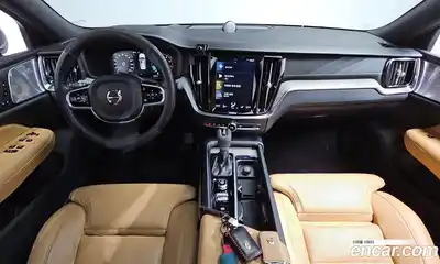 Volvo S60 2019 2.0 автомат (гидро), миниатюра 7