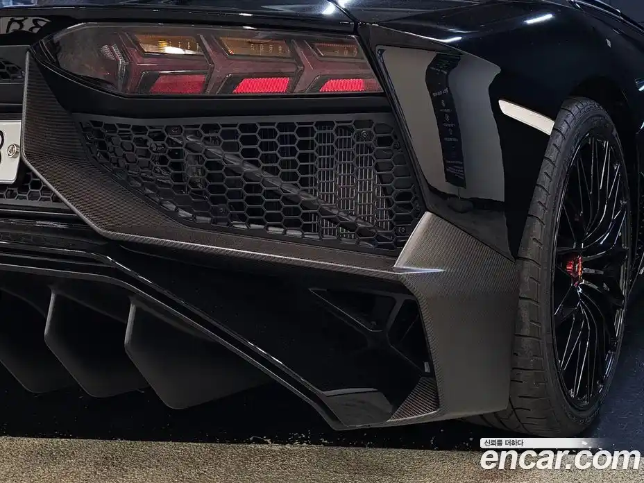 Lamborghini Aventador 2017 6.5 автомат (гидро), фото 11 Lamborghini Aventador 2017 6.5 автомат (гидро), фото 11