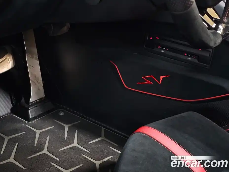 Lamborghini Aventador 2017 6.5 автомат (гидро), фото 17 Lamborghini Aventador 2017 6.5 автомат (гидро), фото 17