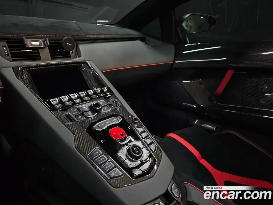 Lamborghini Aventador 2017 6.5 автомат (гидро), фото 19 Lamborghini Aventador 2017 6.5 автомат (гидро), фото 19
