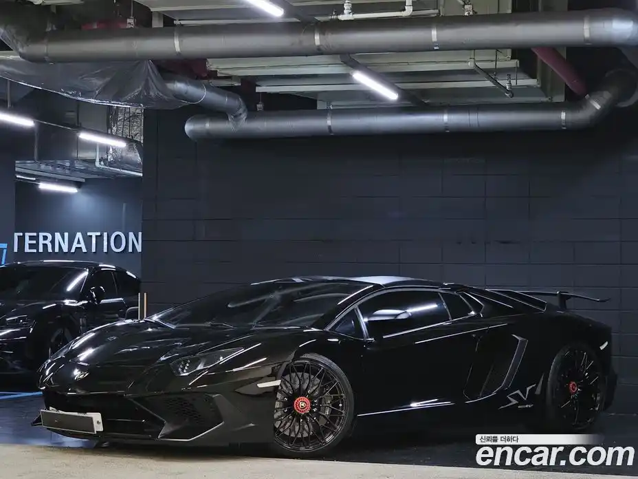 Lamborghini Aventador 2017 6.5 автомат (гидро), фото 2 Lamborghini Aventador 2017 6.5 автомат (гидро), фото 2