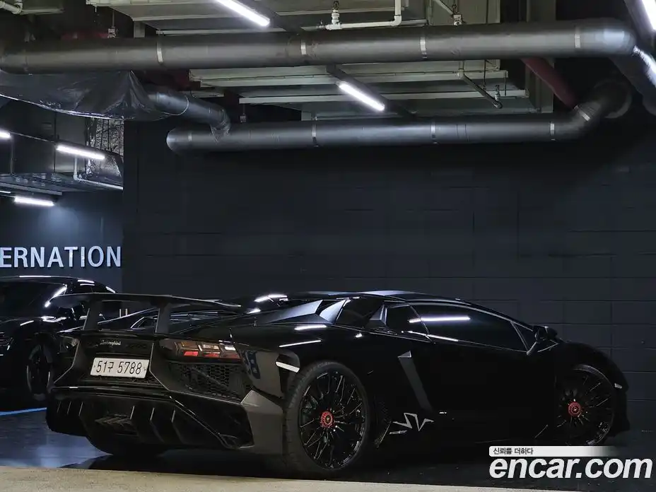 Lamborghini Aventador 2017 6.5 автомат (гидро), фото 5 Lamborghini Aventador 2017 6.5 автомат (гидро), фото 5