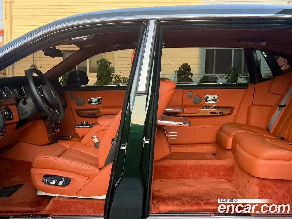 Rolls-Royce Phantom 2023 6.7 автомат (гидро), фото 15 Rolls-Royce Phantom 2023 6.7 автомат (гидро), фото 15