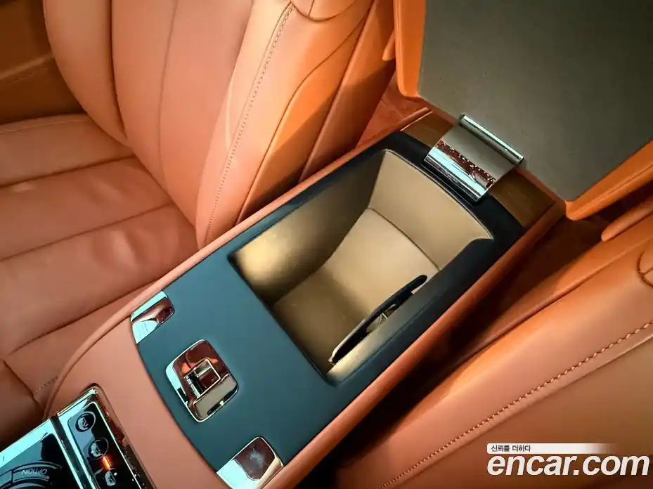 Rolls-Royce Phantom 2023 6.7 автомат (гидро), фото 18 Rolls-Royce Phantom 2023 6.7 автомат (гидро), фото 18