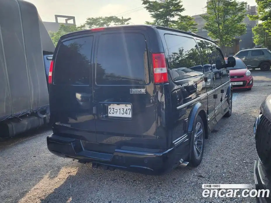 Chevrolet Express Van 2019 6.0 автомат (гидро), фото 12