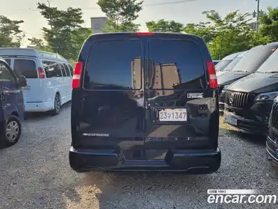 Chevrolet Express Van 2019 6.0 автомат (гидро), миниатюра 4
