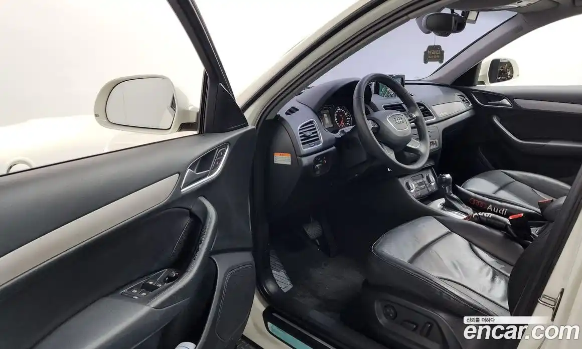 Audi Q3 2013 2.0 автомат (гидро), фото 10