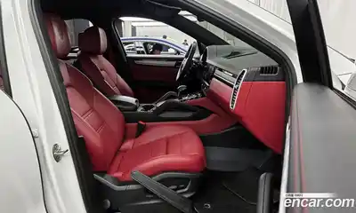 Porsche Cayenne 2023 3.0 автомат (гидро), миниатюра 11