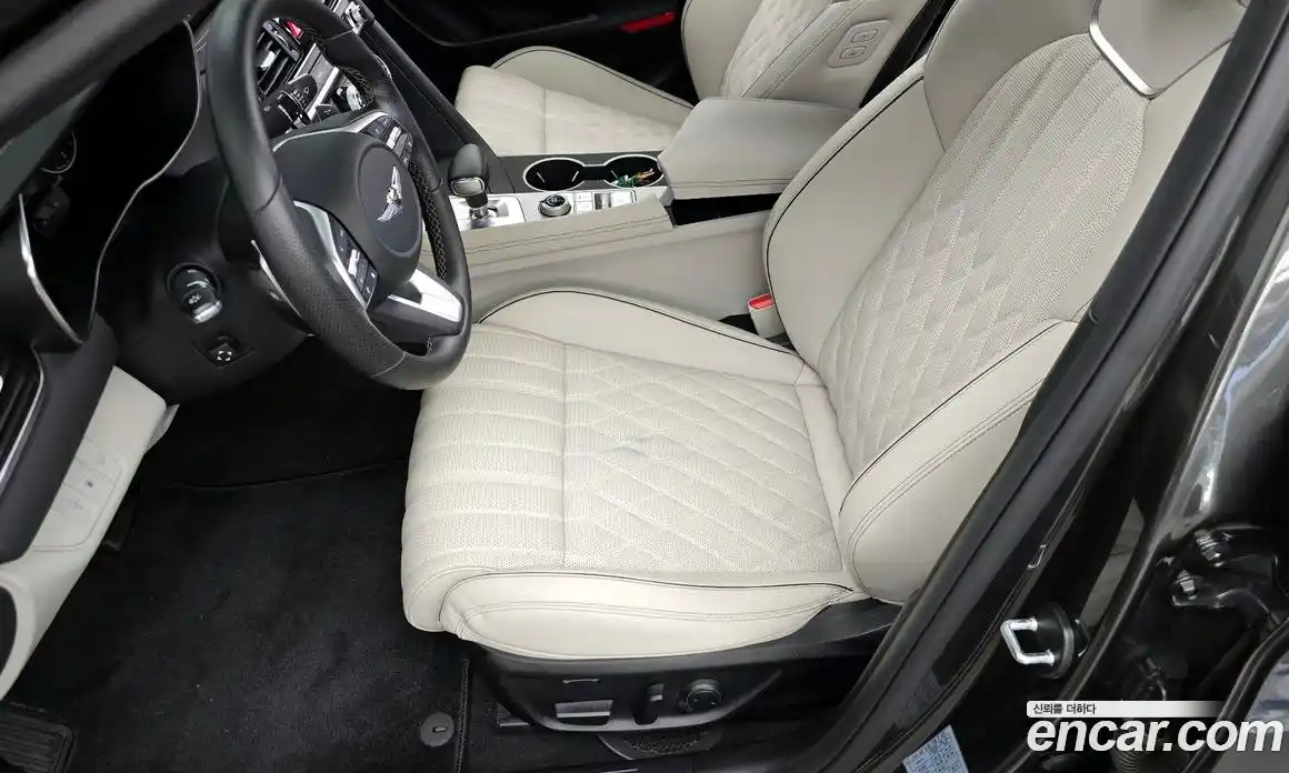 Genesis G70 2022 3.3 автомат (гидро), фото 18
