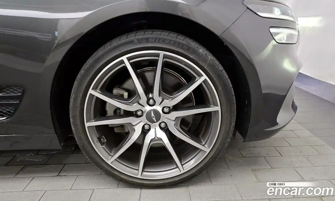 Genesis G70 2022 3.3 автомат (гидро), фото 7