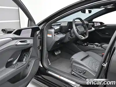 Audi A6 e-tron 2025 0.2 автомат (гидро), миниатюра 11