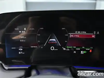 Audi A6 e-tron 2025 0.2 автомат (гидро), миниатюра 8