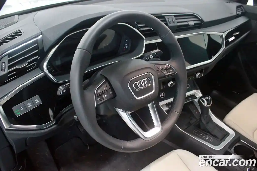 Audi Q3 2026 2.0 автомат (гидро), фото 12