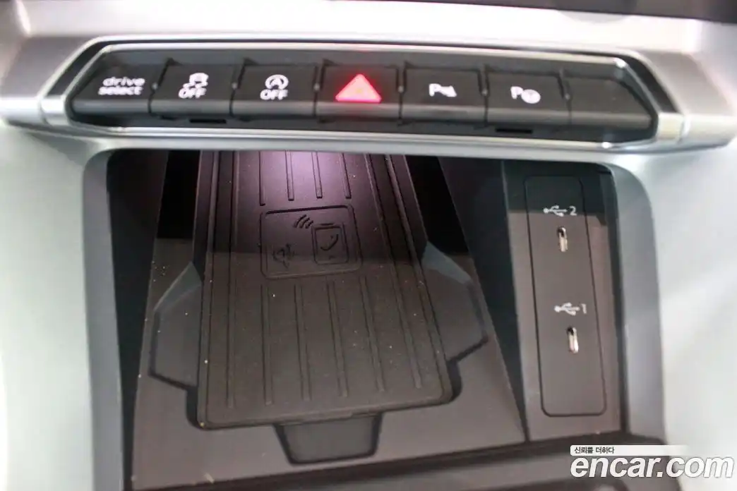 Audi Q3 2026 2.0 автомат (гидро), фото 15