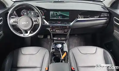 Kia Niro 2023 0.2 автомат (гидро), миниатюра 10