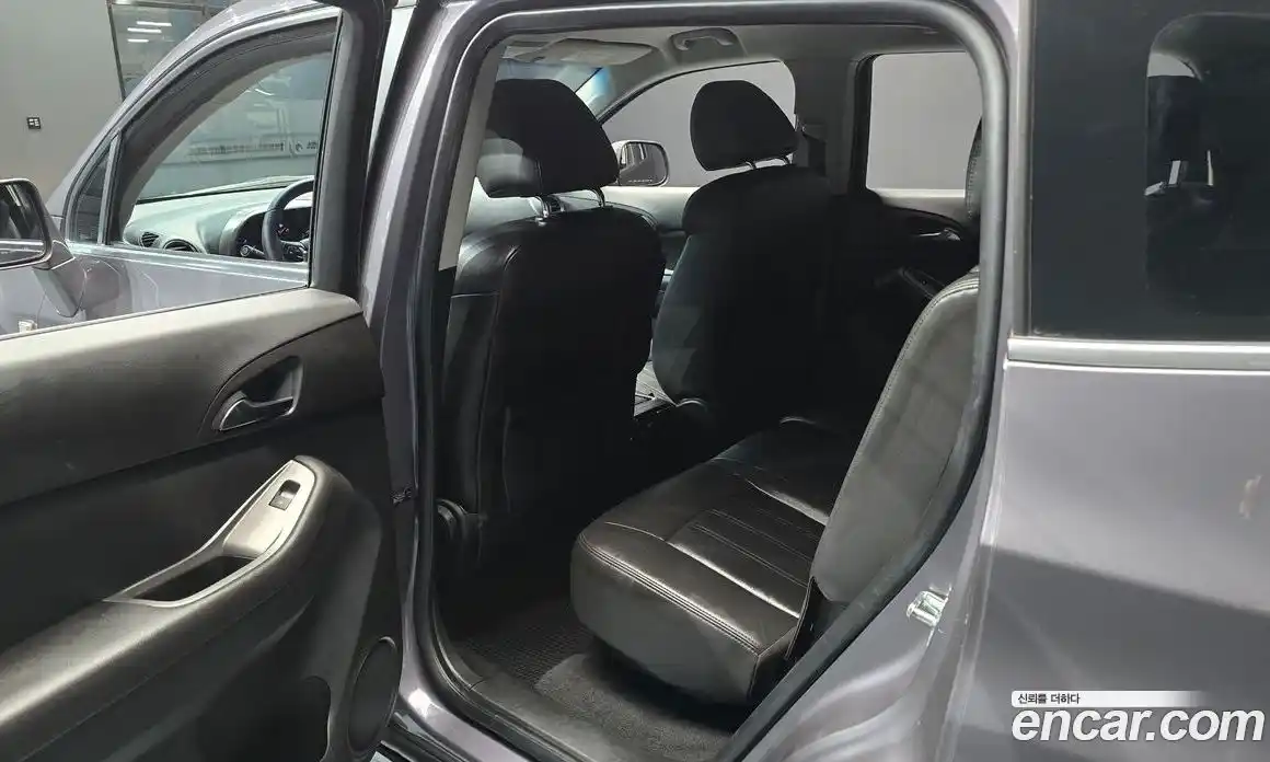 Chevrolet Orlando 2012 2.0 автомат (гидро), фото 16