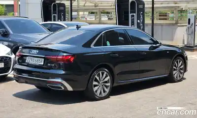 Audi A4 2023 2.0 автомат (гидро), миниатюра 2