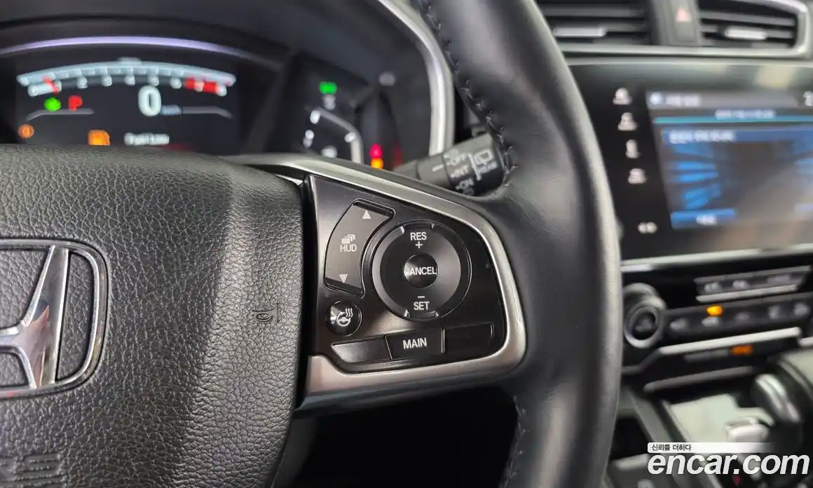 Honda CR-V 2017 1.5 автомат (гидро), фото 16