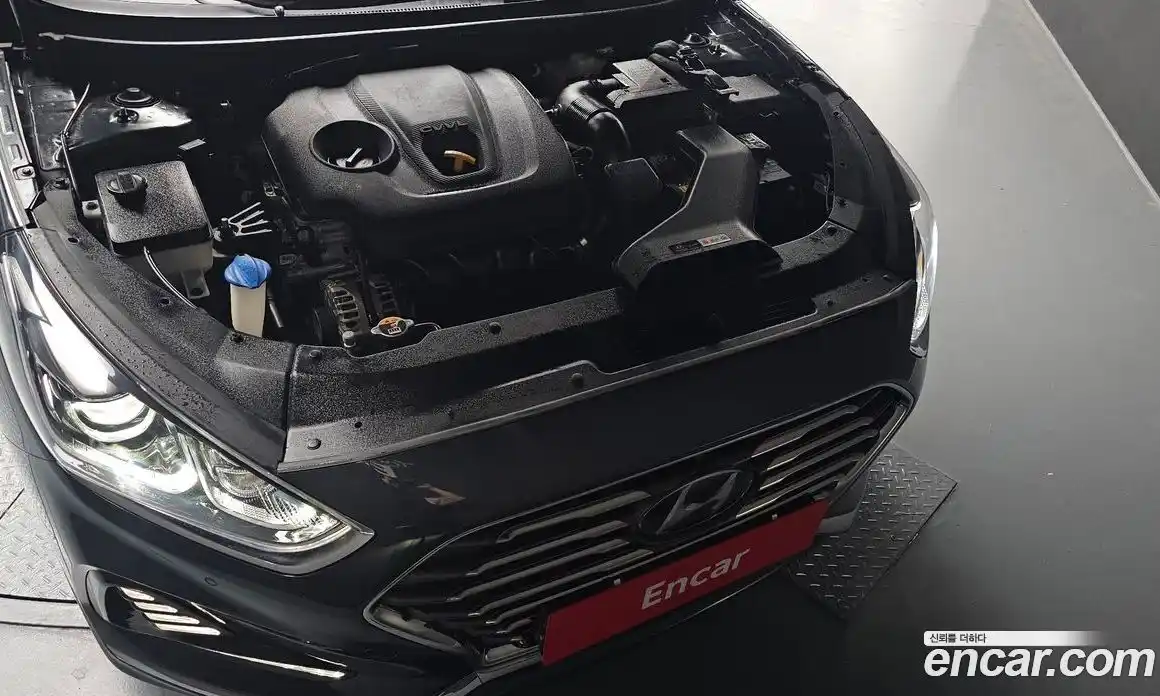 Hyundai Sonata 2018 2.0 автомат (гидро), фото 6