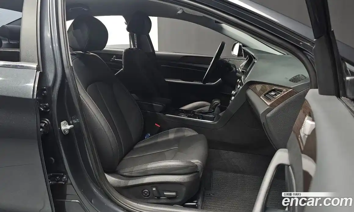 Hyundai Sonata 2018 2.0 автомат (гидро), фото 10