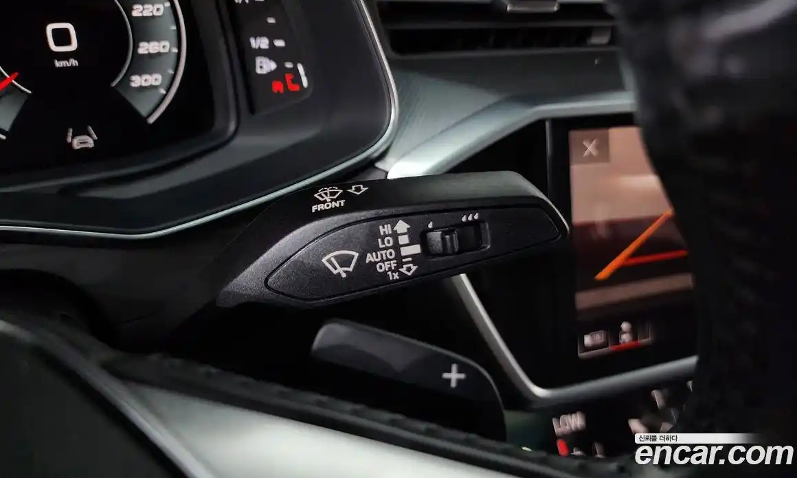 Audi A6 2021 2.0 автомат (гидро), фото 27