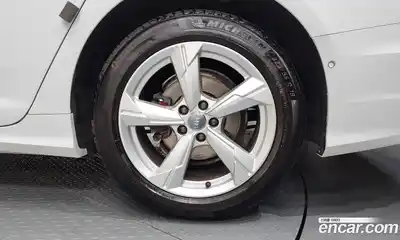 Audi A6 2021 2.0 автомат (гидро), миниатюра 7