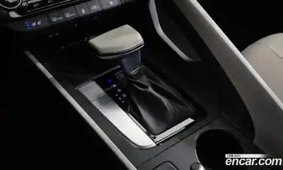 Hyundai Avante 2021 1.6 автомат (гидро), миниатюра 11