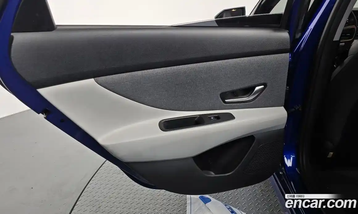 Hyundai Avante 2021 1.6 автомат (гидро), фото 14