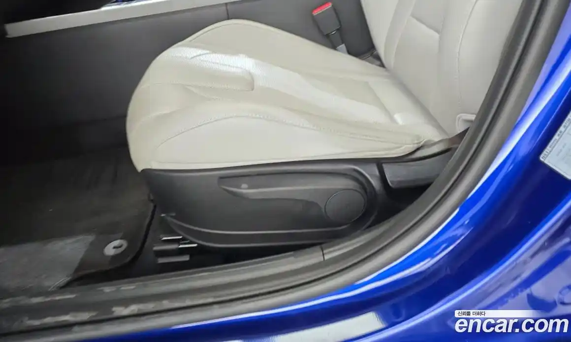 Hyundai Avante 2021 1.6 автомат (гидро), фото 28