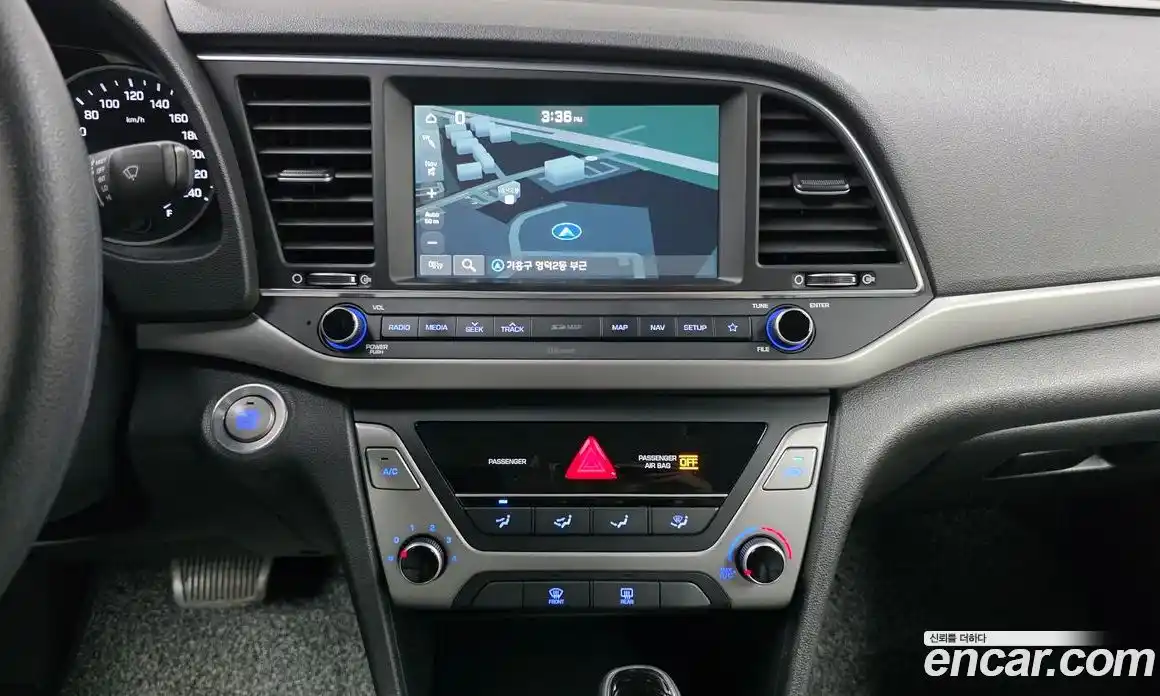 Hyundai Avante 2017 1.6 автомат (гидро), фото 19