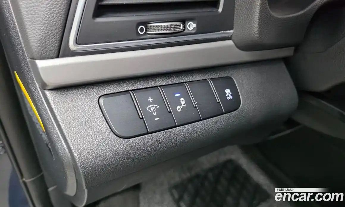 Hyundai Avante 2017 1.6 автомат (гидро), фото 25