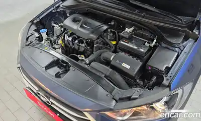 Hyundai Avante 2017 1.6 автомат (гидро), миниатюра 6