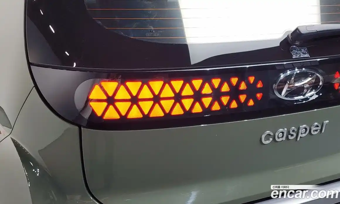 Hyundai Casper 2022 1.0 автомат (гидро), фото 9