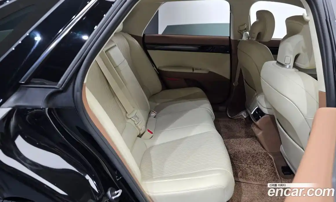 Hyundai Grandeur 2023 1.6 автомат (гидро), фото 16