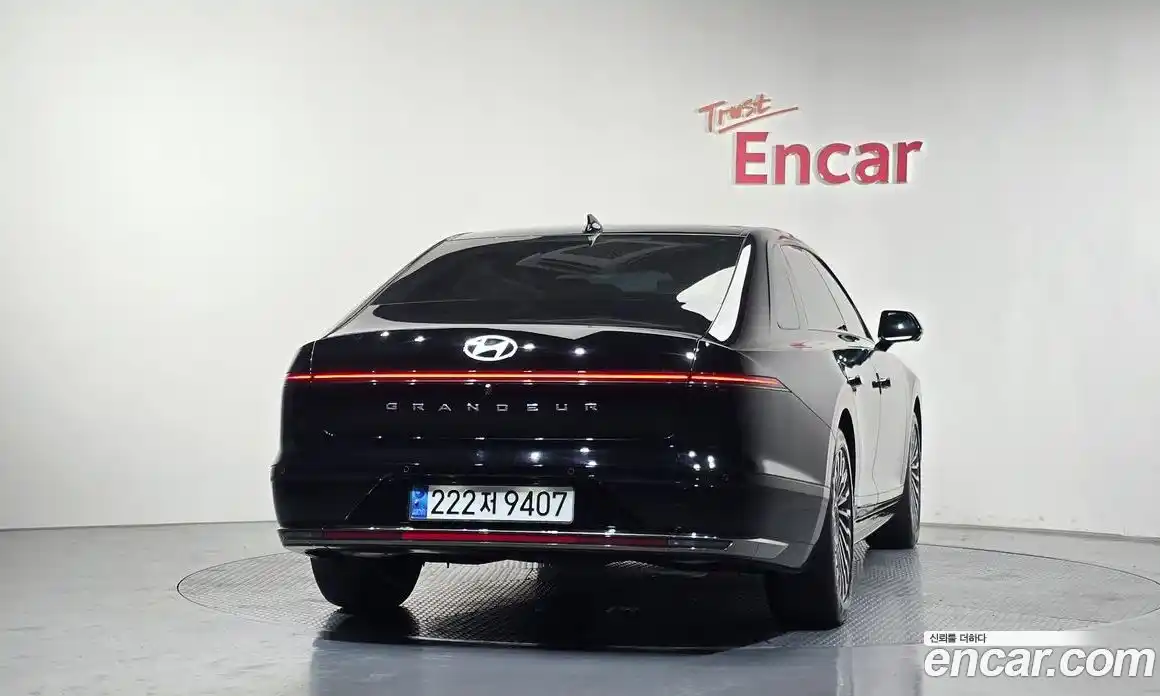 Hyundai Grandeur 2023 1.6 автомат (гидро), фото 3