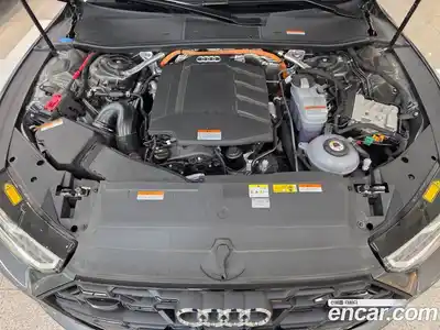 Audi A7 2025 2.0 автомат (гидро), миниатюра 6