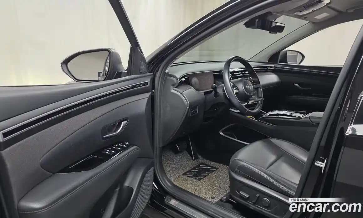 Hyundai Tucson 2022 1.6 автомат (гидро), фото 13