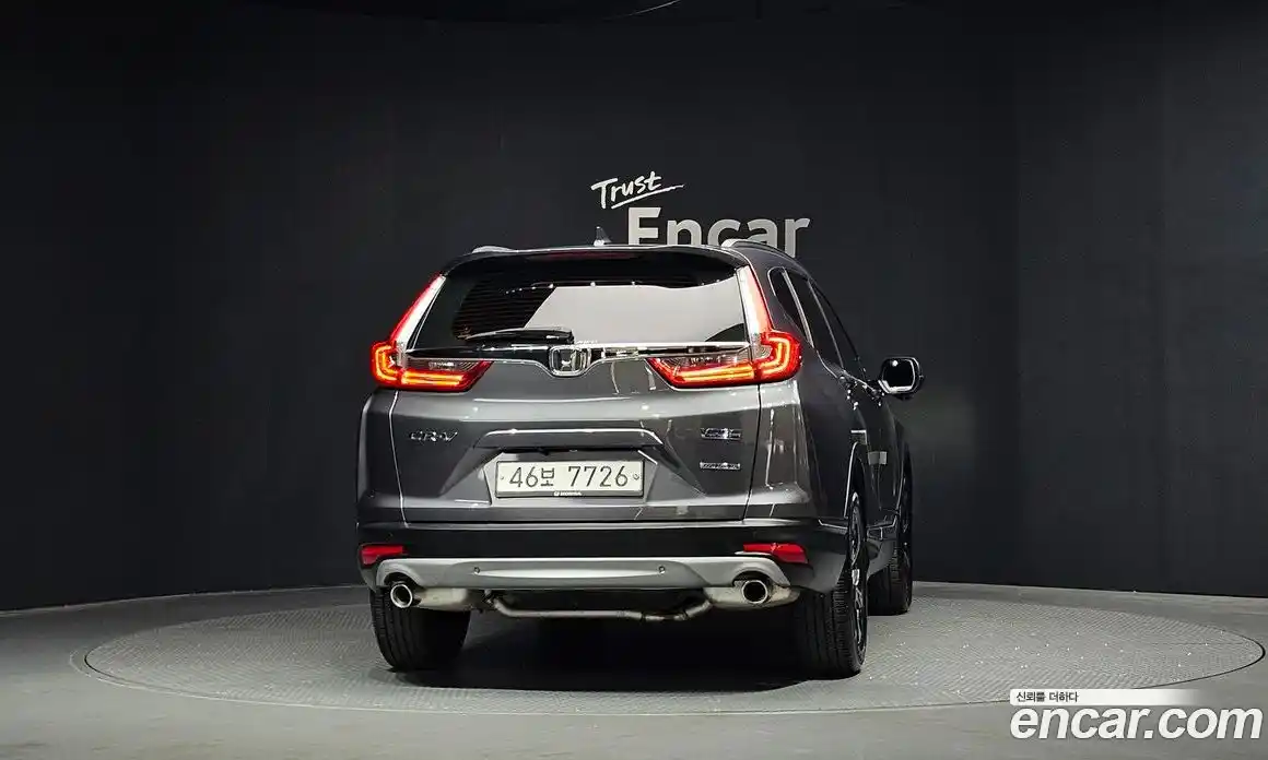 Honda CR-V 2019 1.5 автомат (гидро), фото 4