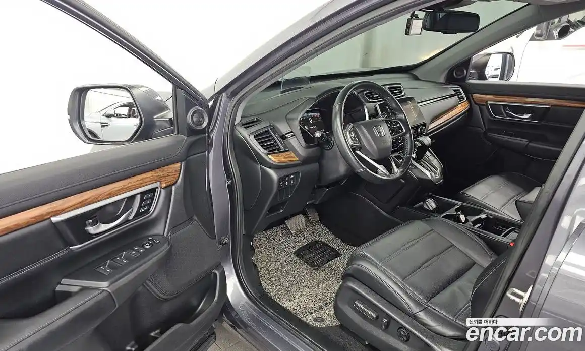 Honda CR-V 2019 1.5 автомат (гидро), фото 10