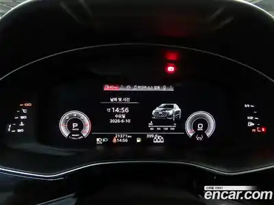 Audi Q8 2025 3.0 автомат (гидро), миниатюра 9