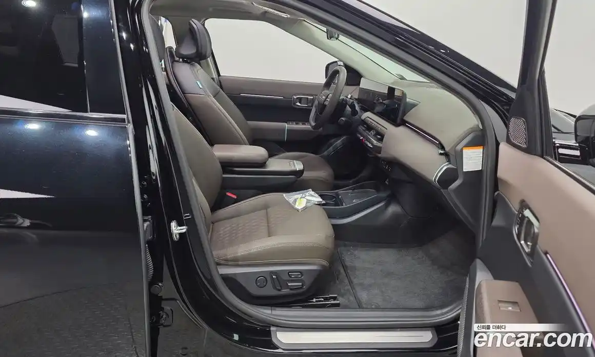 Kia EV4 2025 0.2 автомат (гидро), фото 16